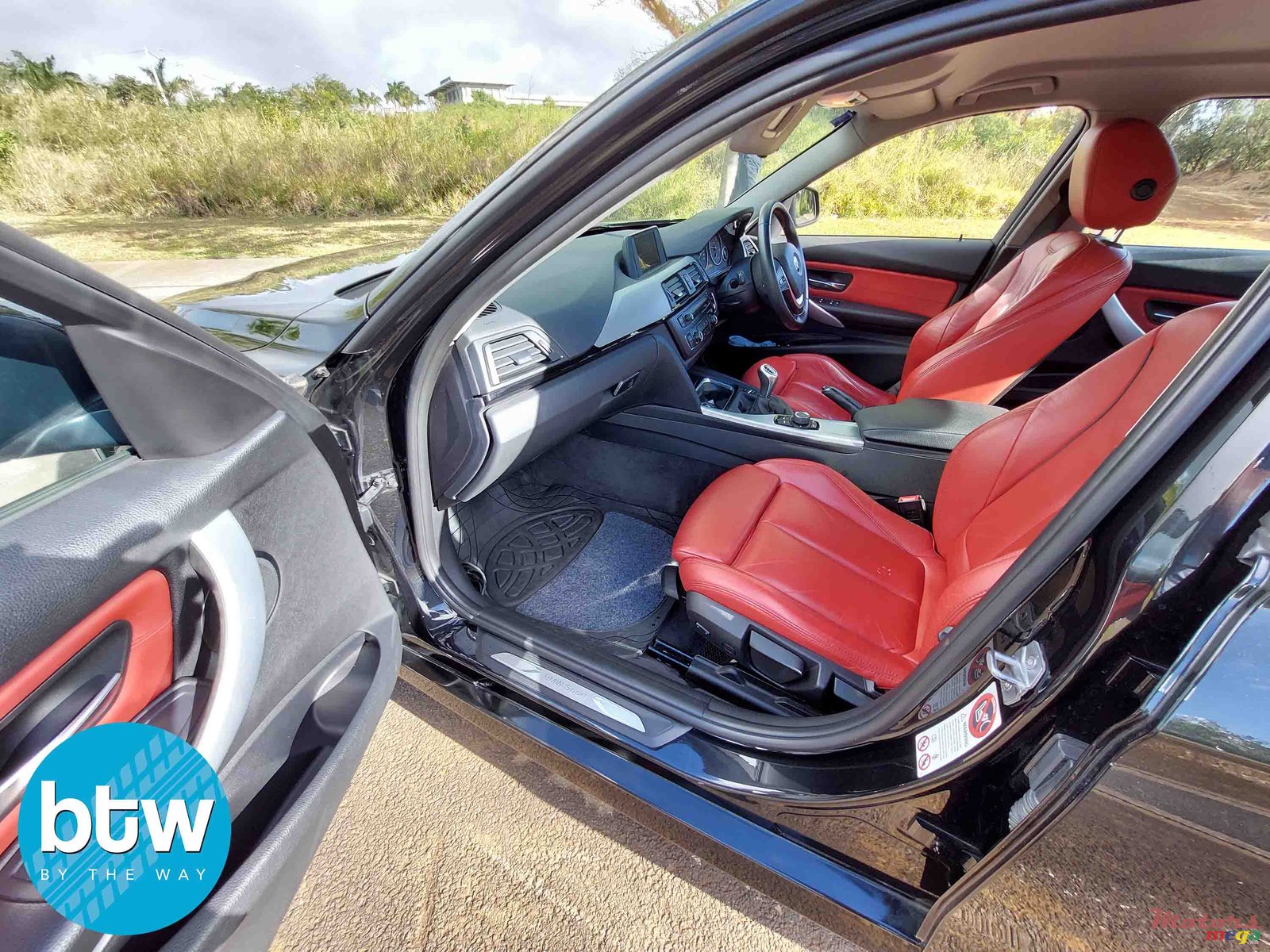 2014' BMW 320 photo #4