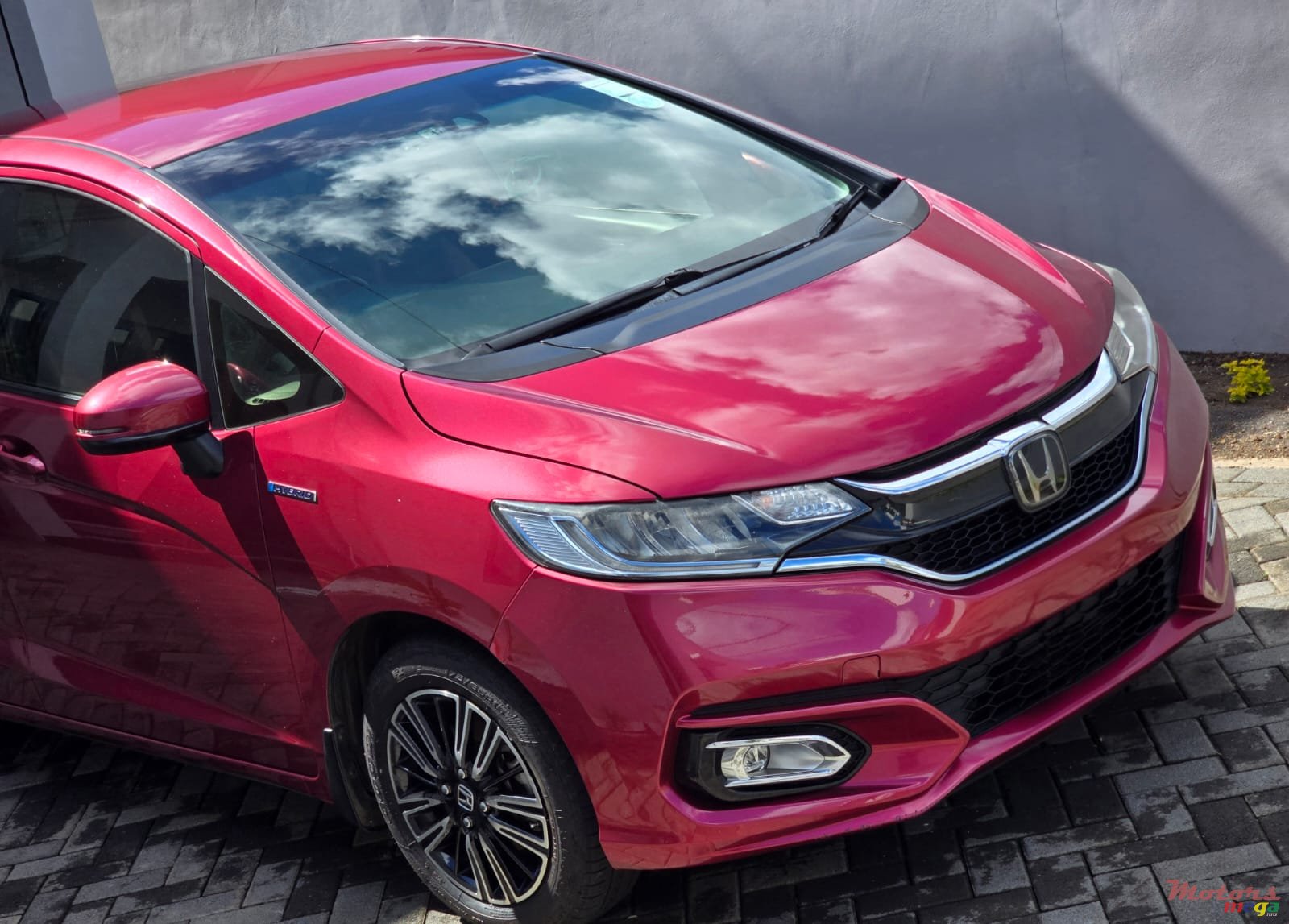 2018' Honda Fit Hybrid Ex- L Sensing photo #1