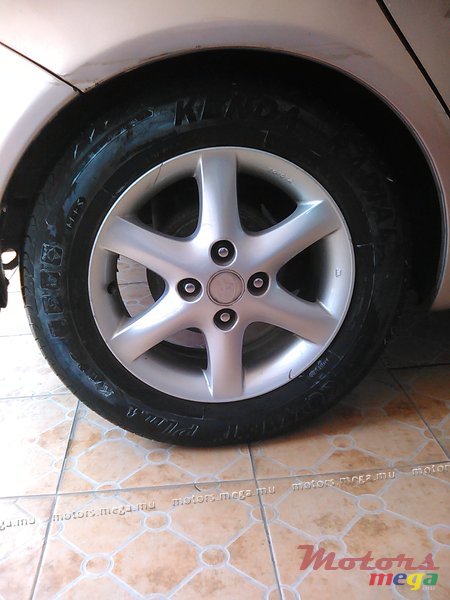 1999' Toyota photo #6