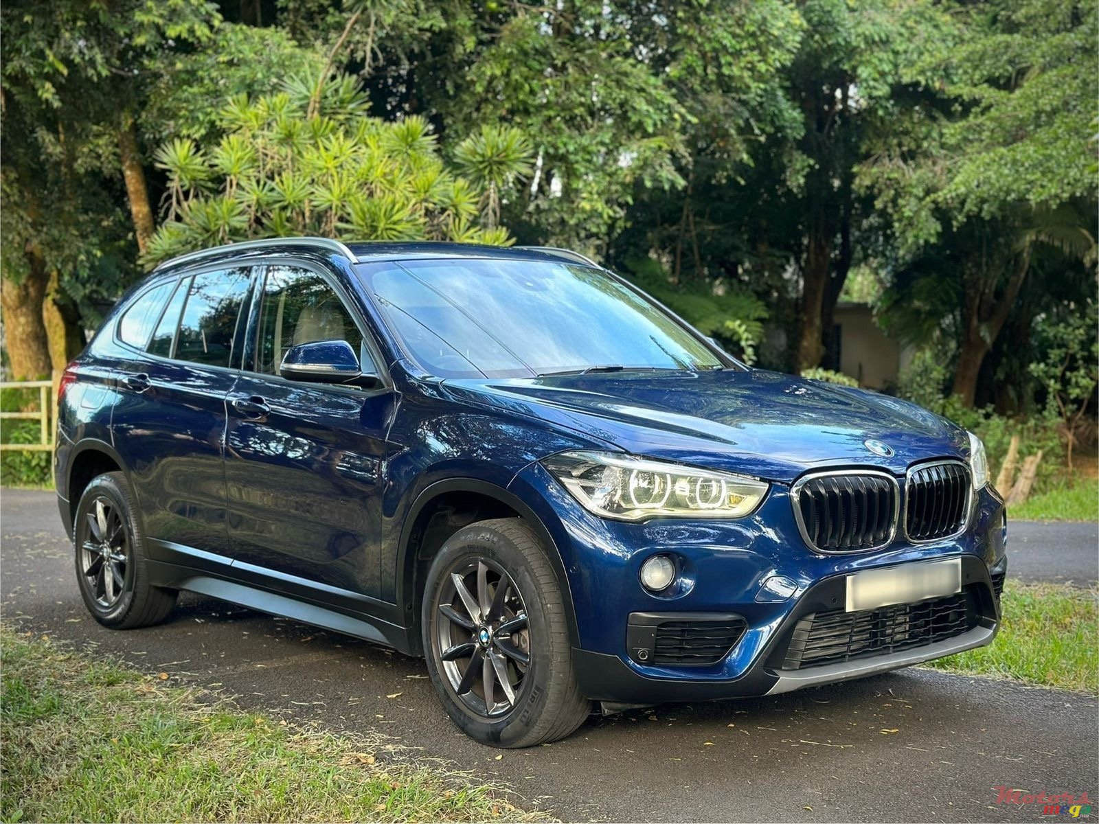 2019' BMW X1 S-drive photo #2