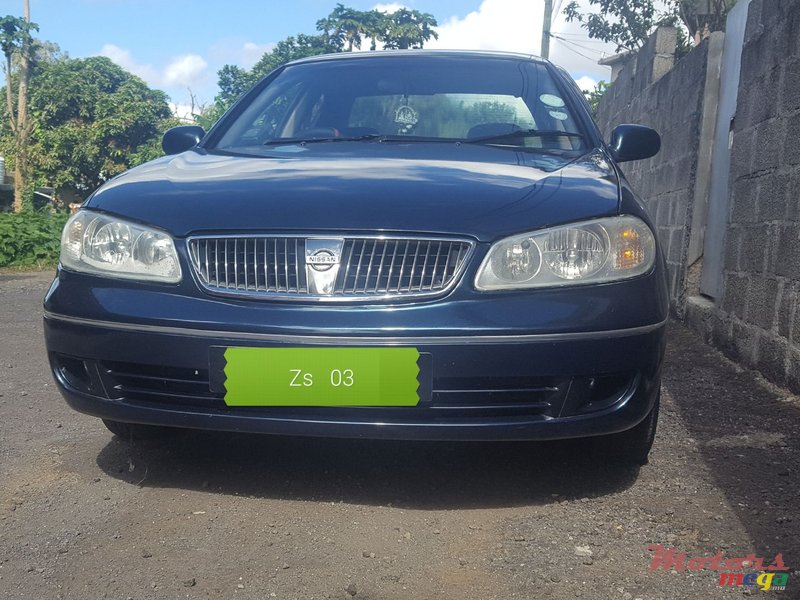 2003' Nissan Sunny photo #1