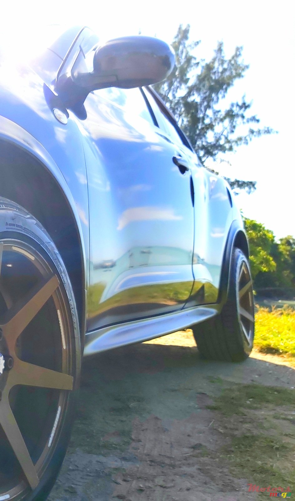 2013' Nissan Juke photo #3