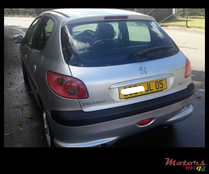 2005' Peugeot 206 photo #2