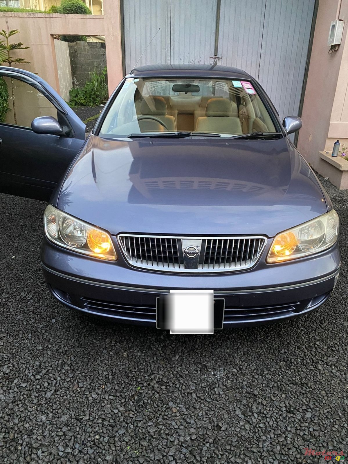 2004' Nissan Sunny N17 photo #2