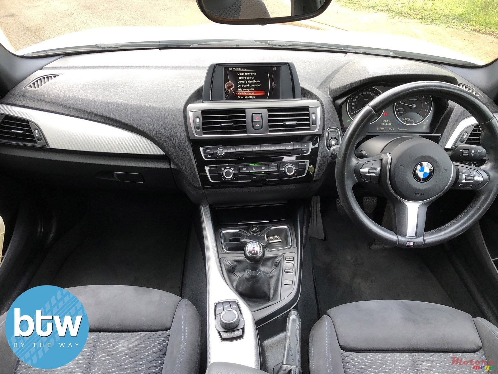 2017' BMW 118 photo #6