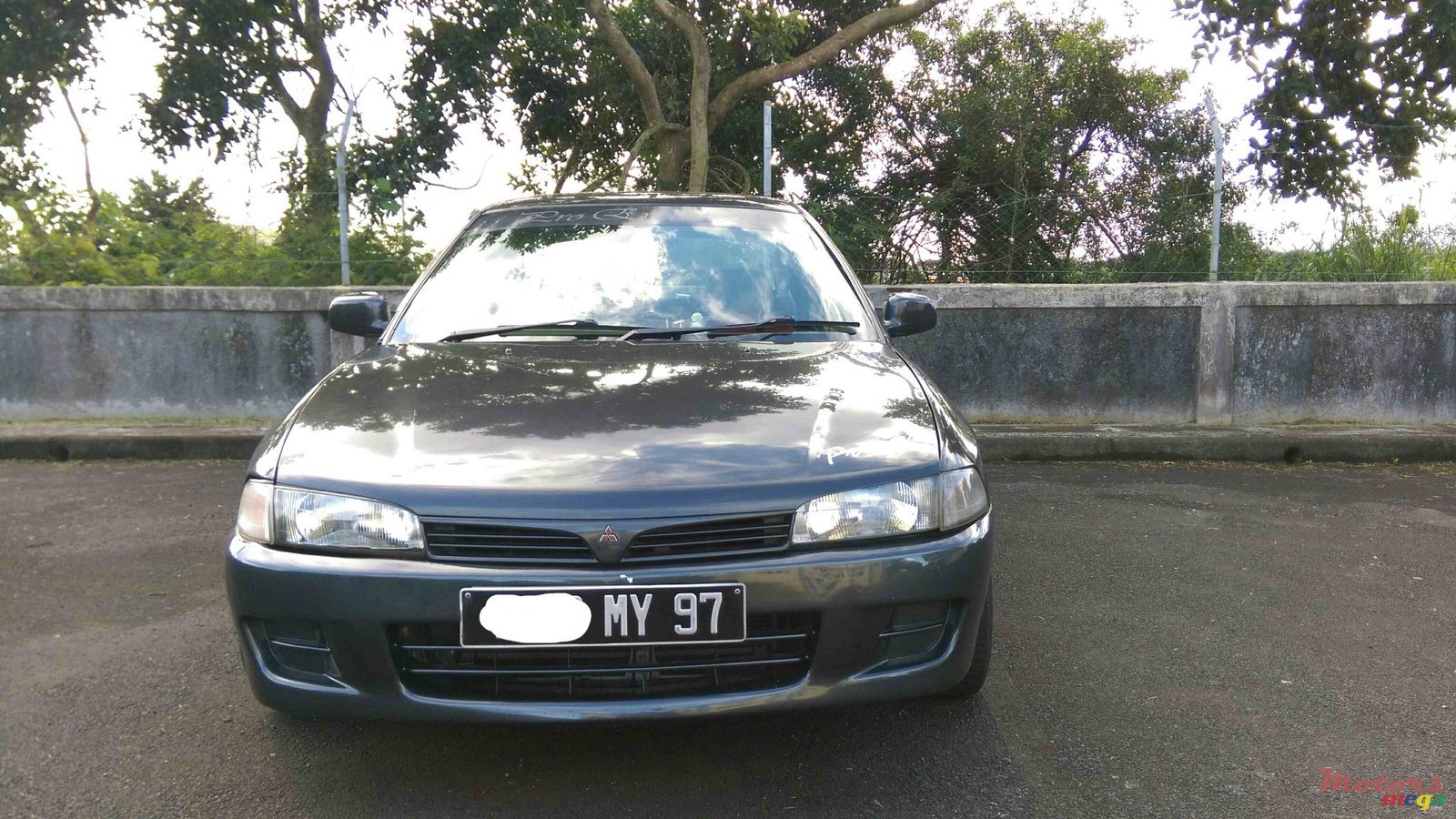 1997' Mitsubishi Lancer photo #1