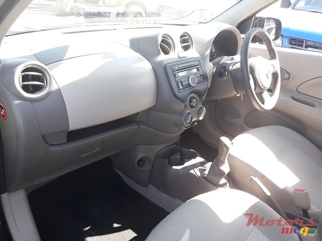 2012' Nissan March photo #6