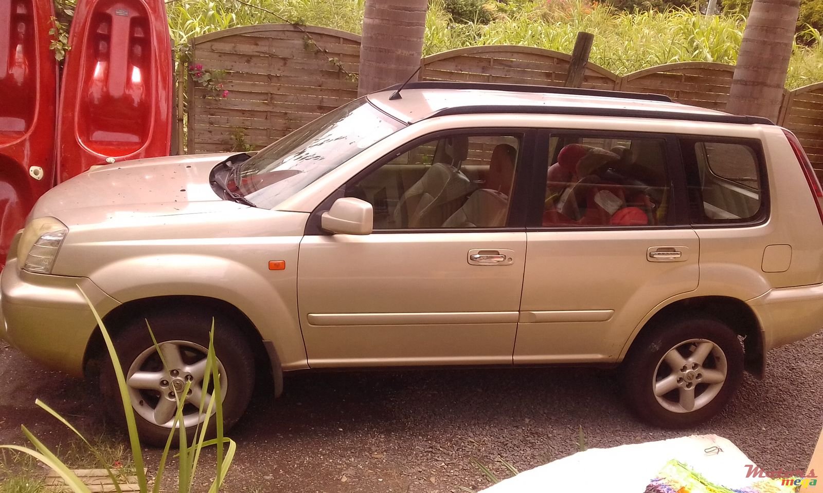 2003' Nissan X-Trail photo #2