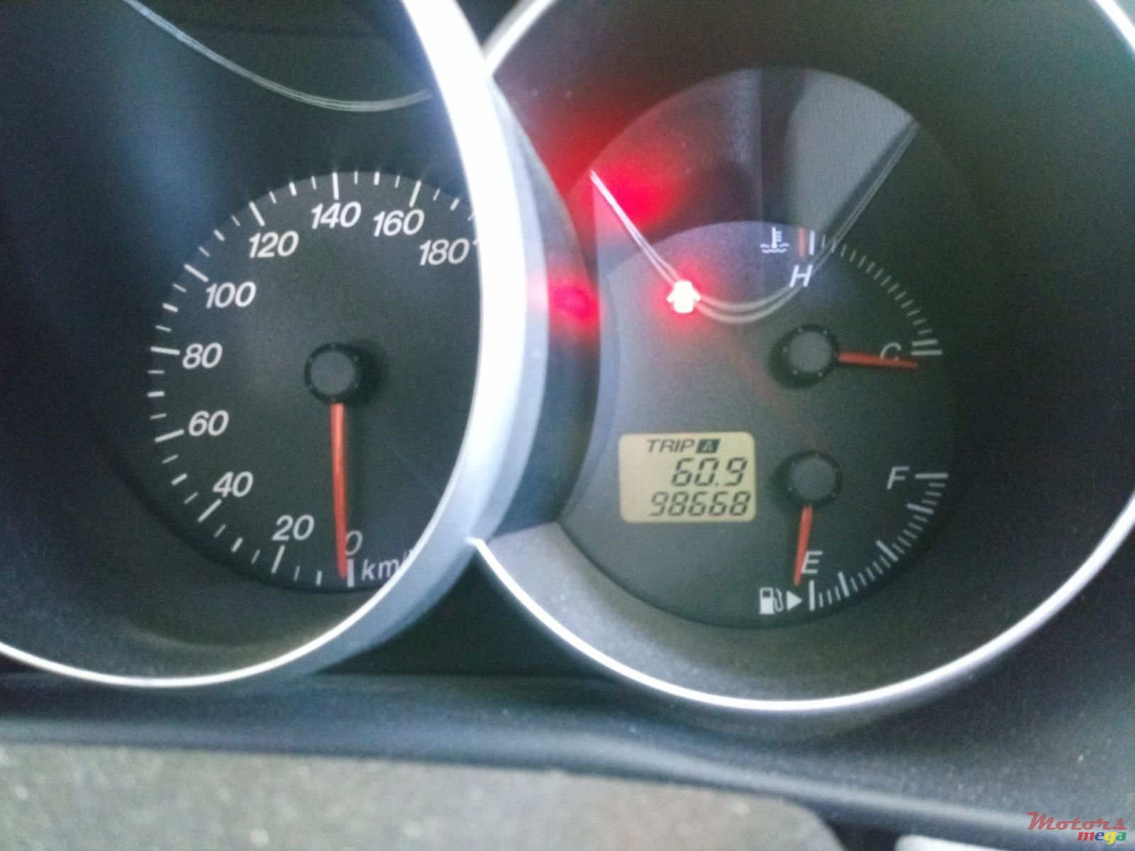 2005' Mazda Axela photo #4