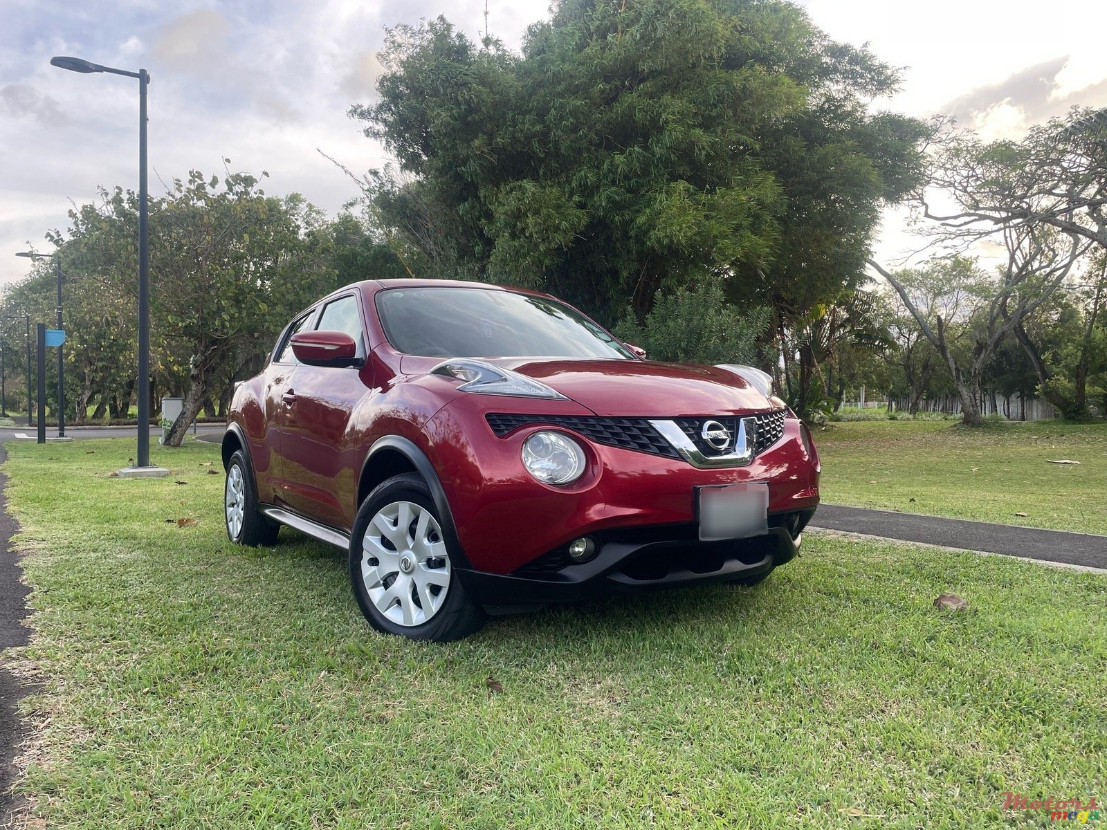 2014' Nissan Juke photo #2