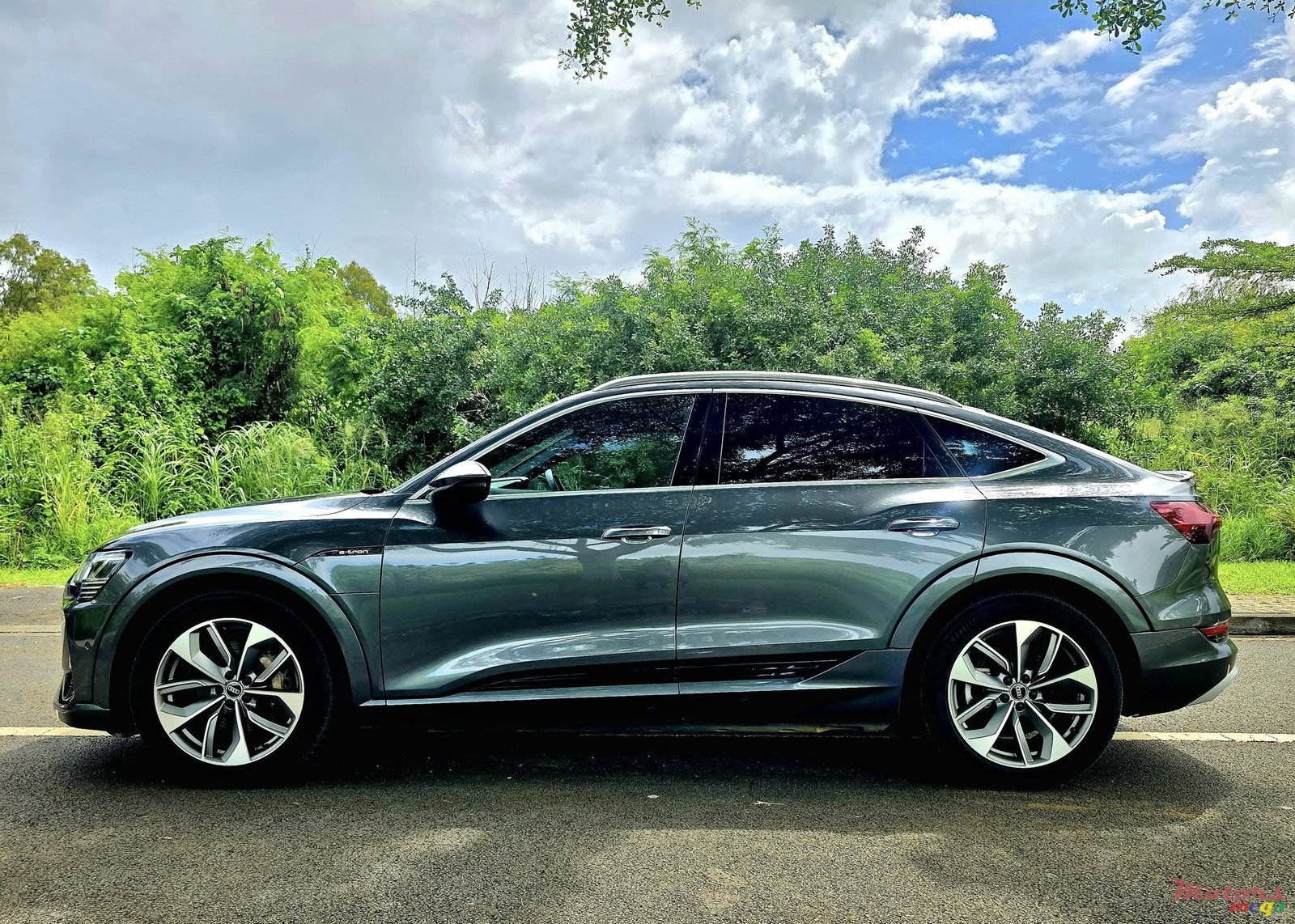 2023' Audi e-tron photo #3