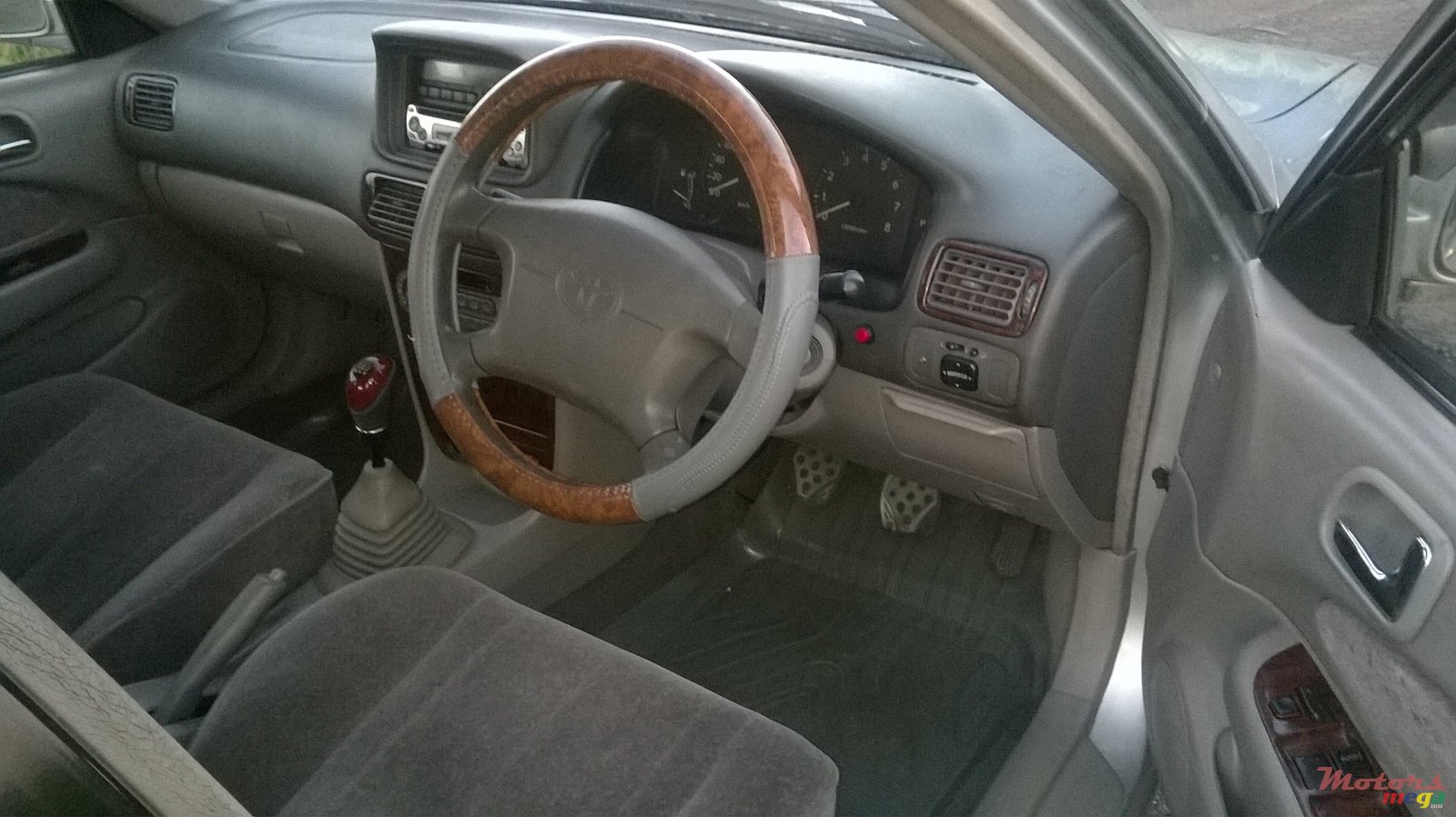 1999' Toyota Corolla Riviere photo #4