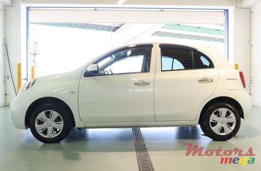 2015' Nissan March photo #4