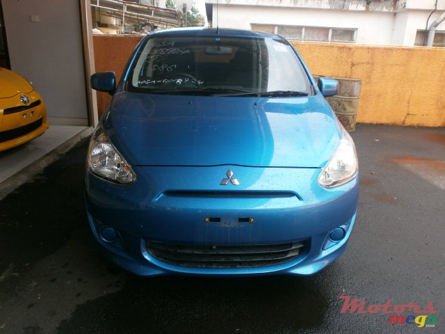 2013' Mitsubishi Mirage MIRAGE photo #1