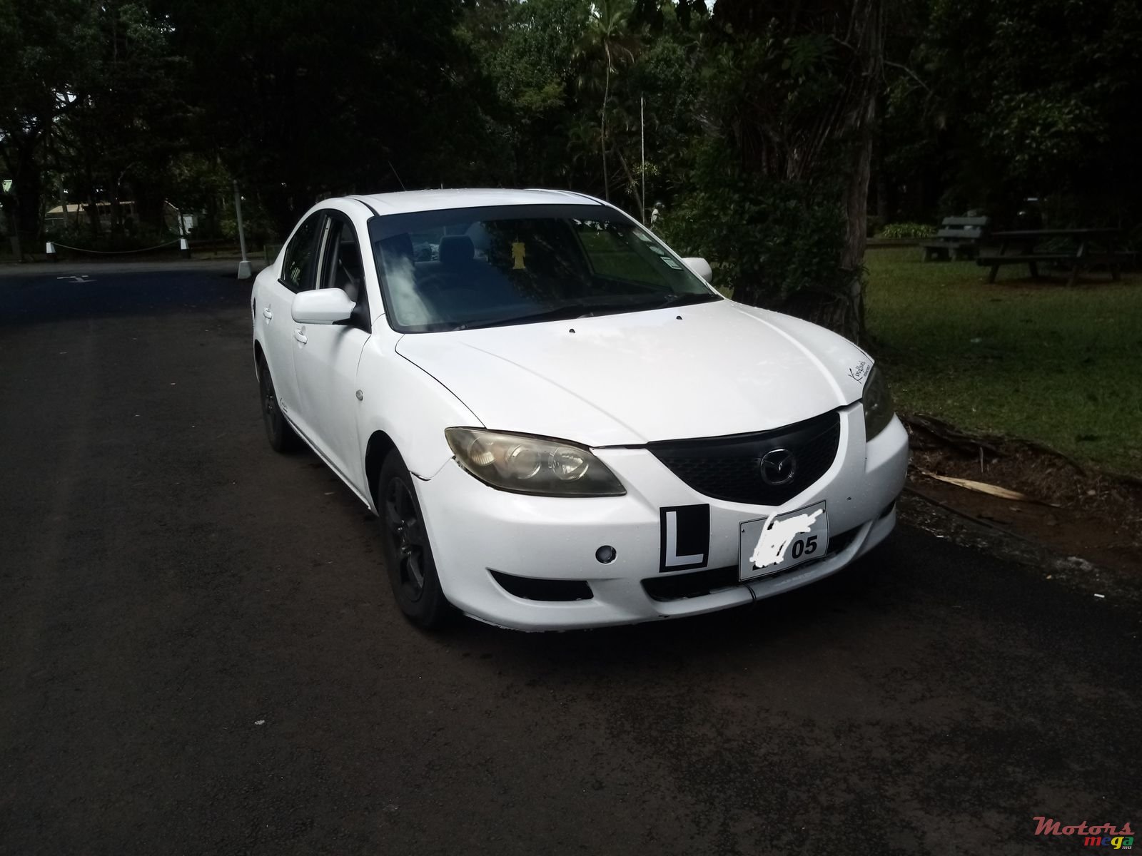 2005' Mazda 3 photo #1