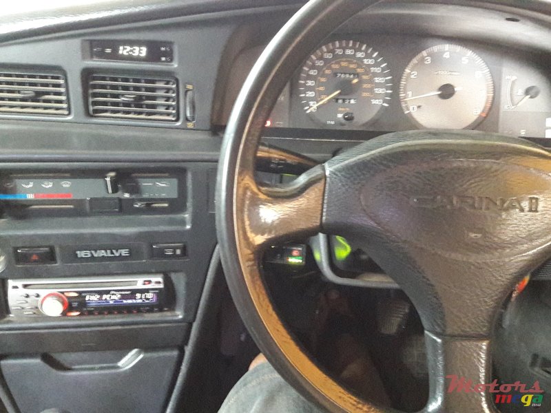 1992' Toyota Carina photo #5