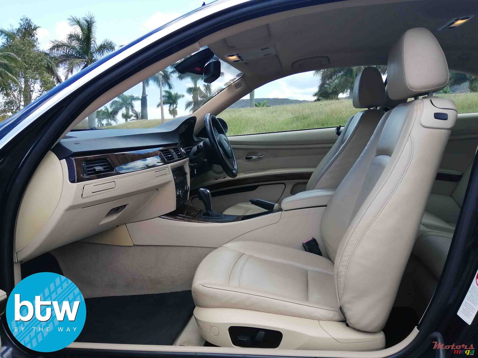 2008' BMW 325 i photo #4