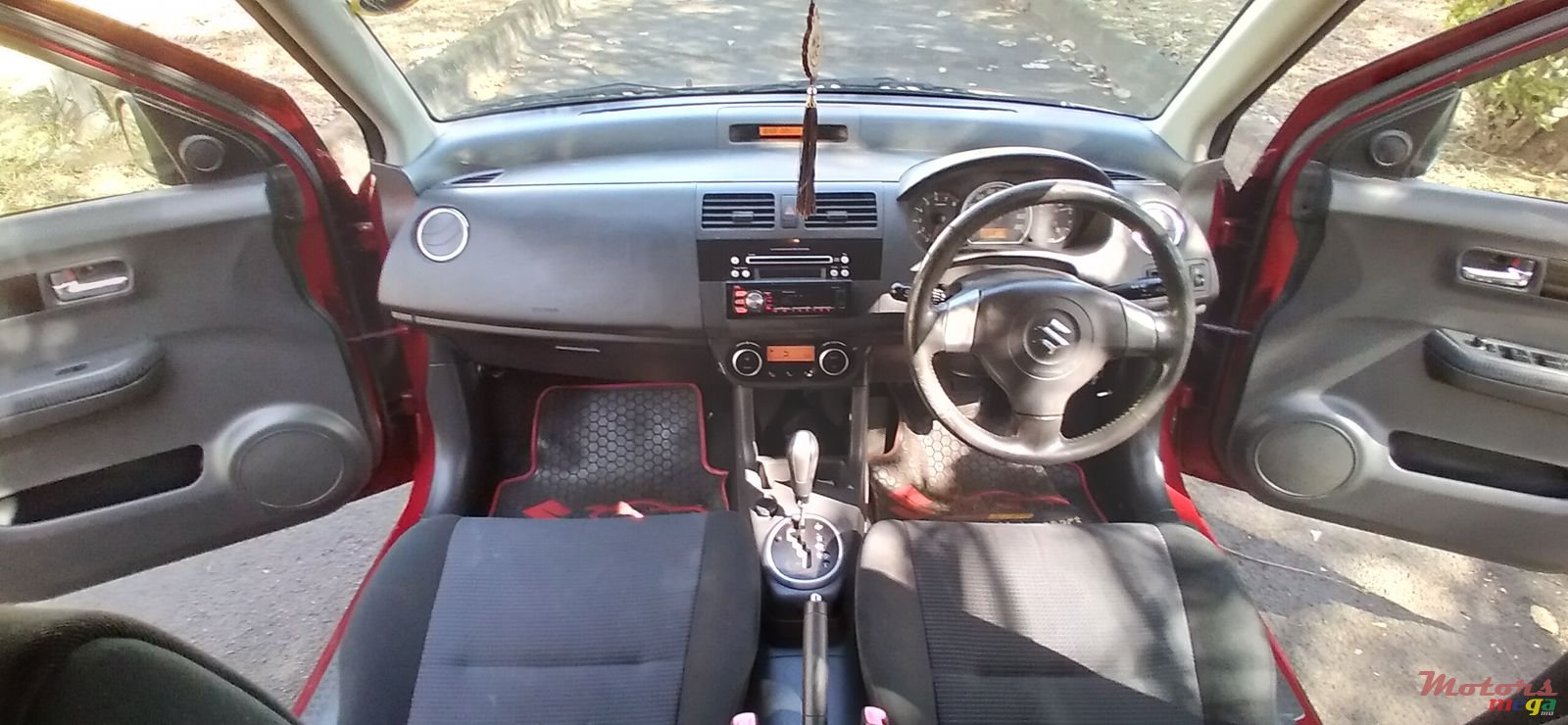 2008' Suzuki Swift photo #5