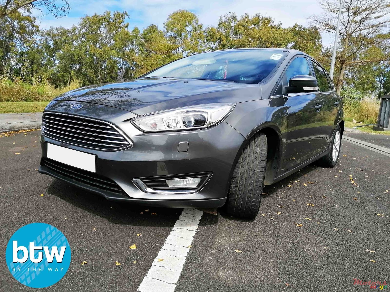 2016' Ford Focus photo #2