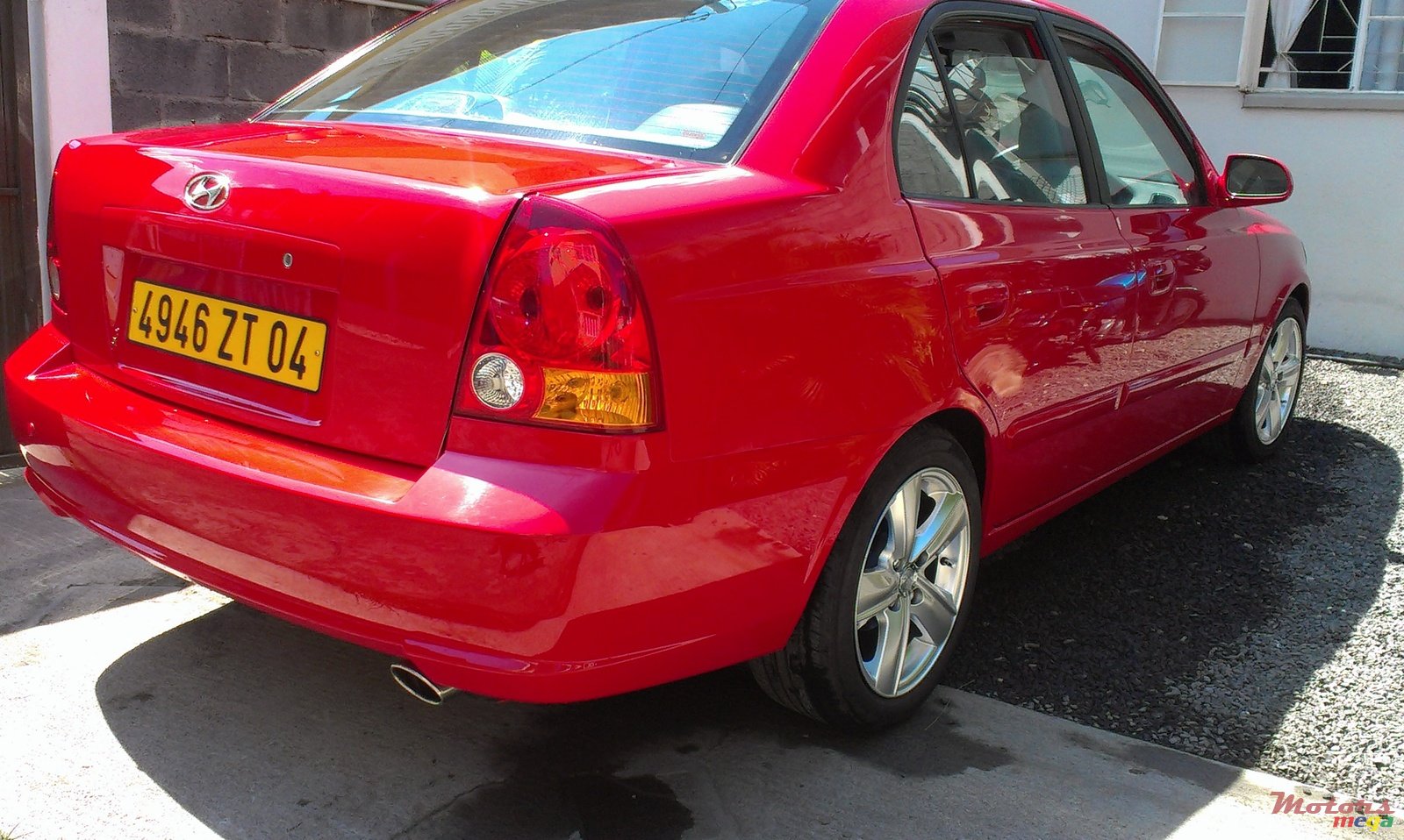 2004' Hyundai photo #1