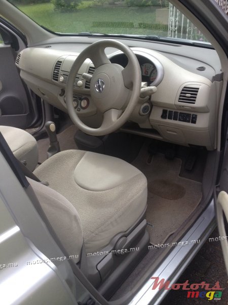 2006' Nissan photo #3