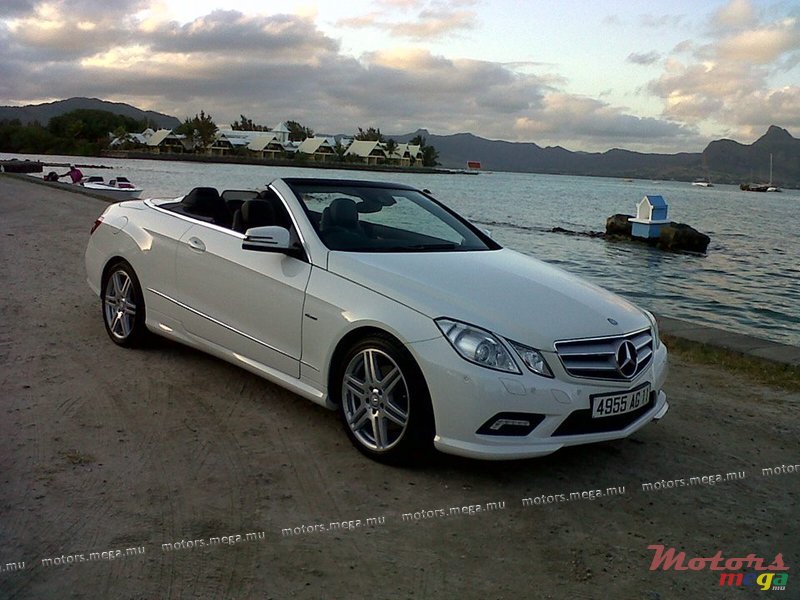 2011' Mercedes-Benz e250 cgi photo #1