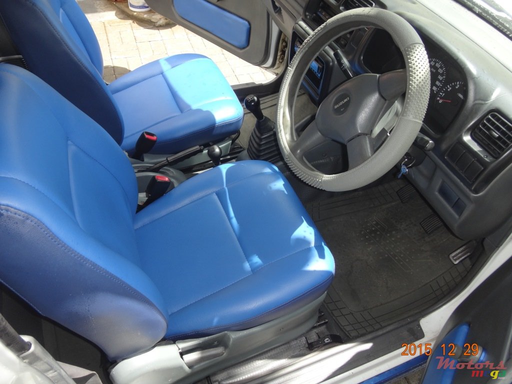 2002' Suzuki Jimny Convertible 4x4 photo #4