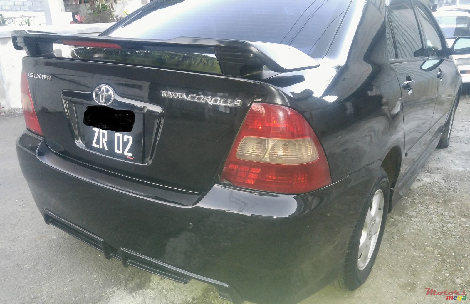 2002' Toyota Corolla NZE photo #3