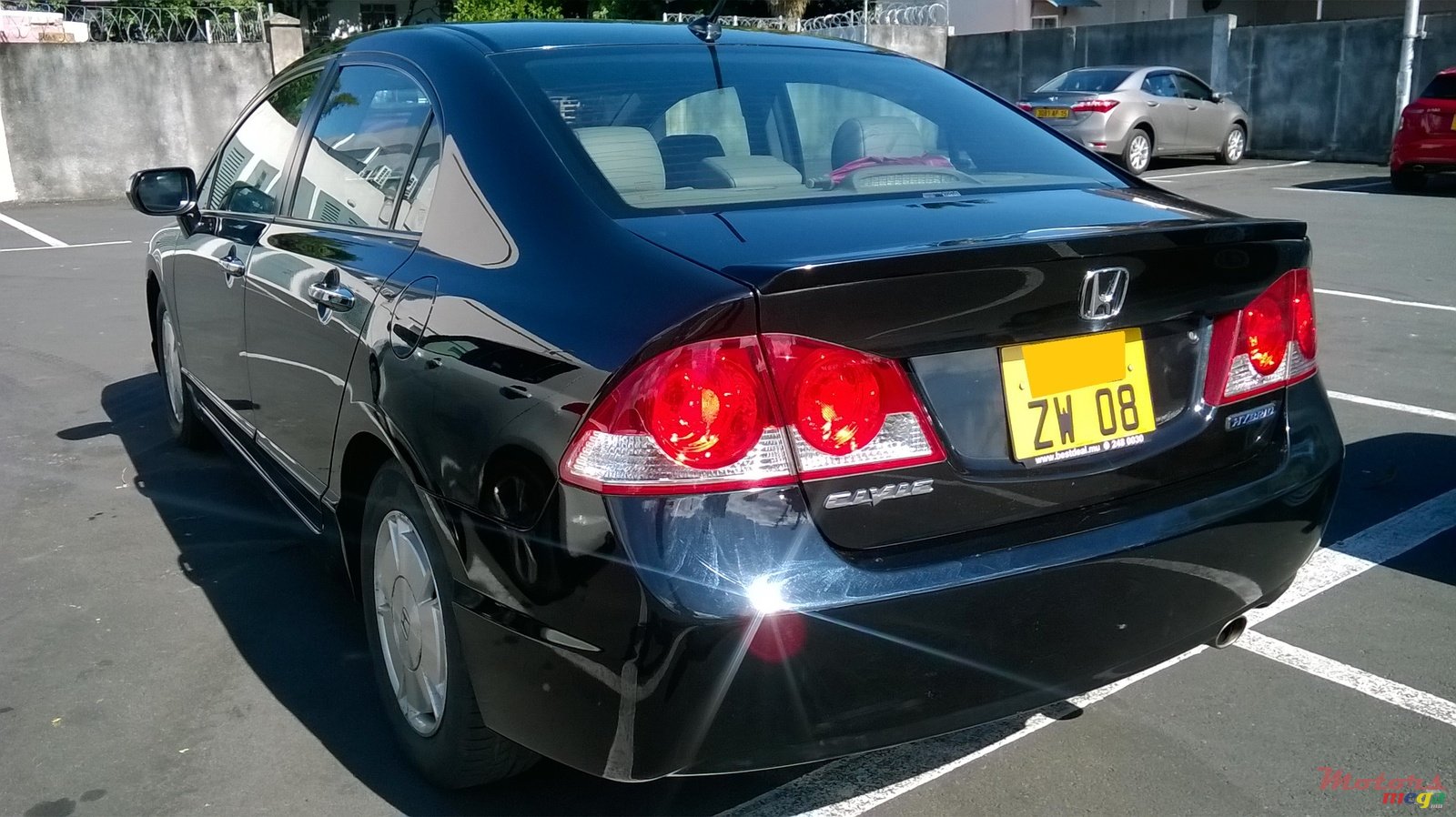 2008' Honda Civic Hybrid photo #3