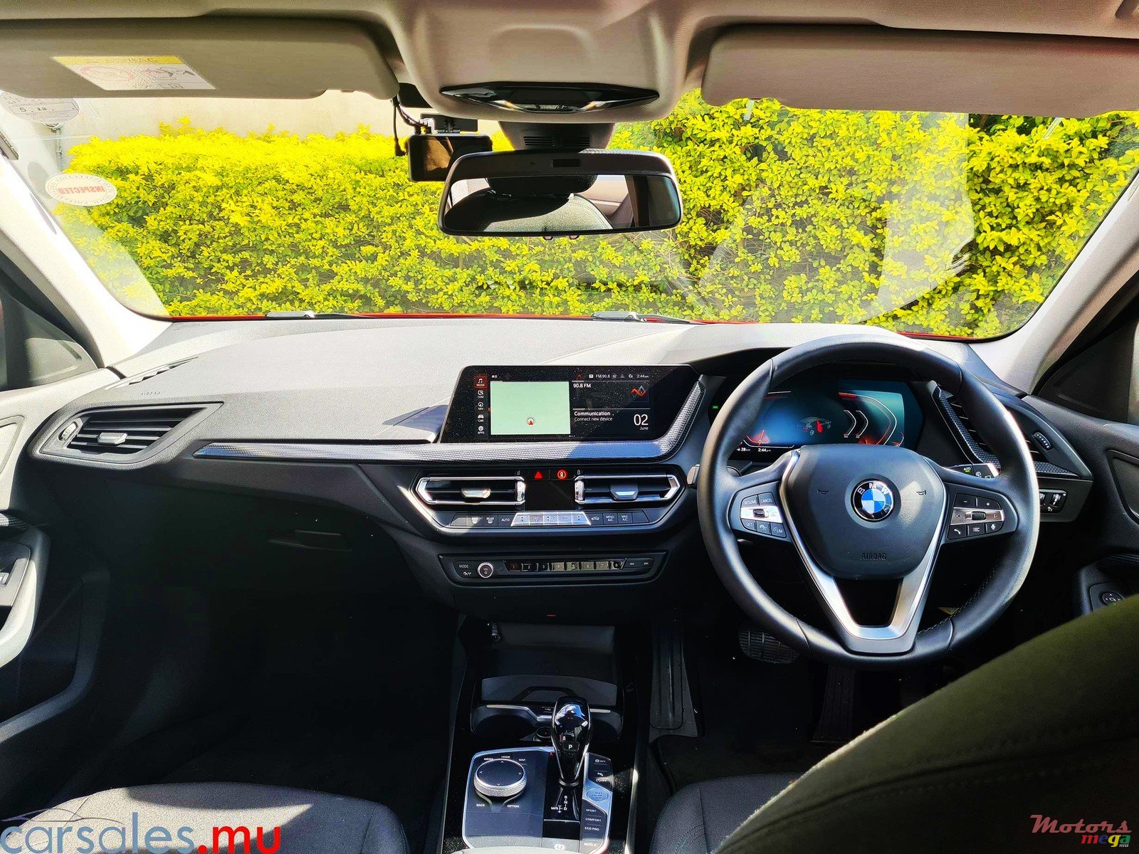 2019' BMW 118 i Sport Line photo #6