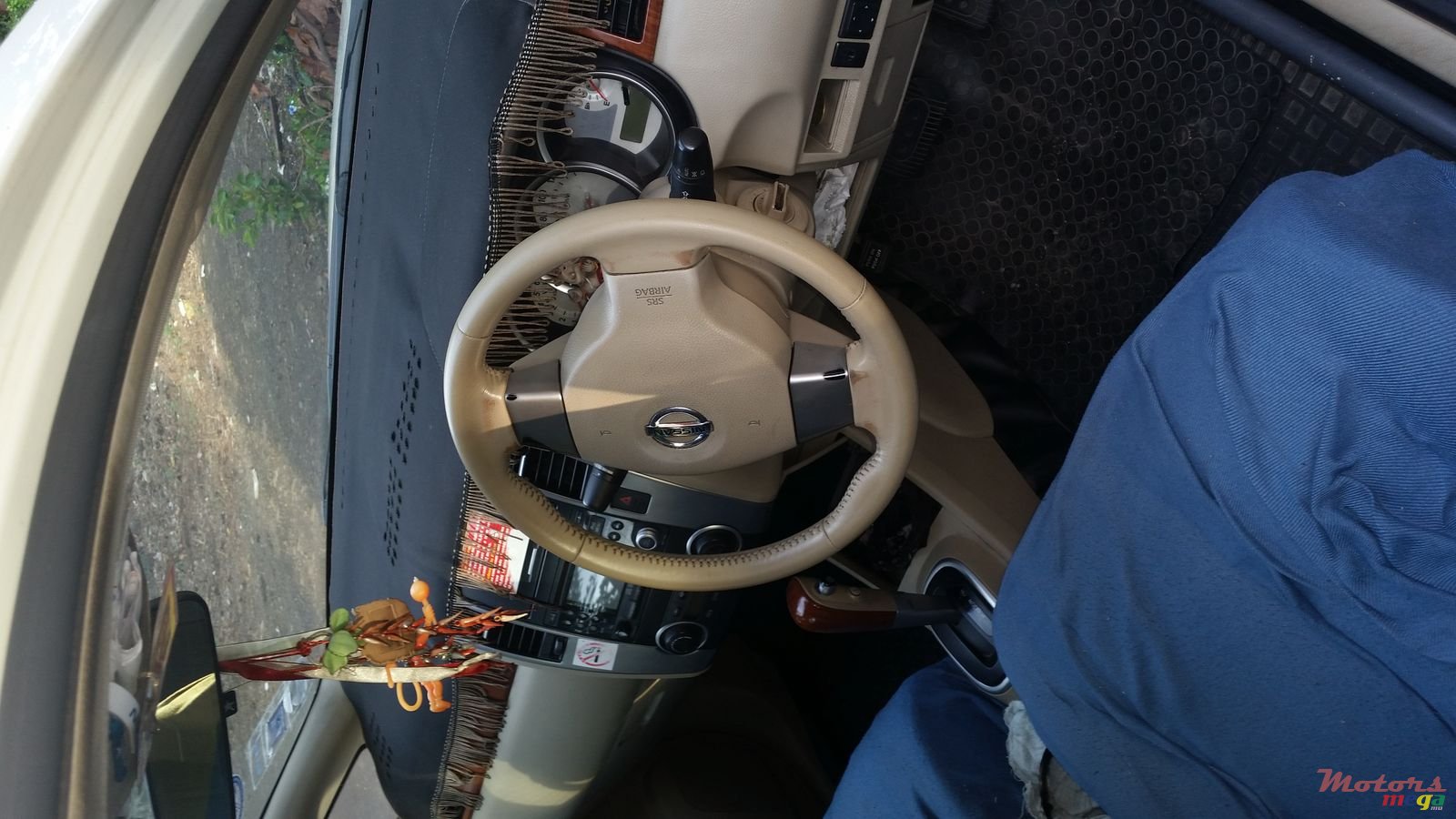 2009' Nissan Tiida photo #5