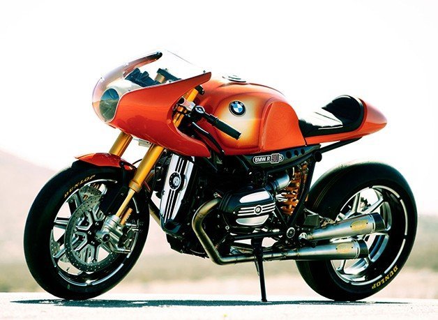 BMW Concept 90 Motorcycle Debuts at Villa d'Este