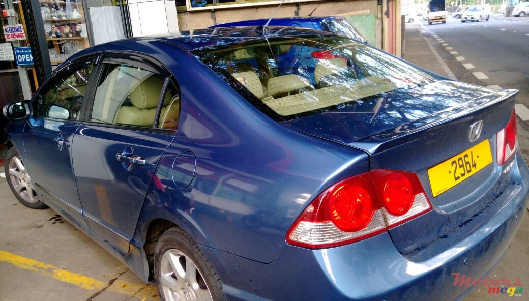 2008' Honda Civic photo #5