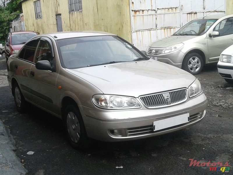 2005' Nissan Sunny N17 photo #1