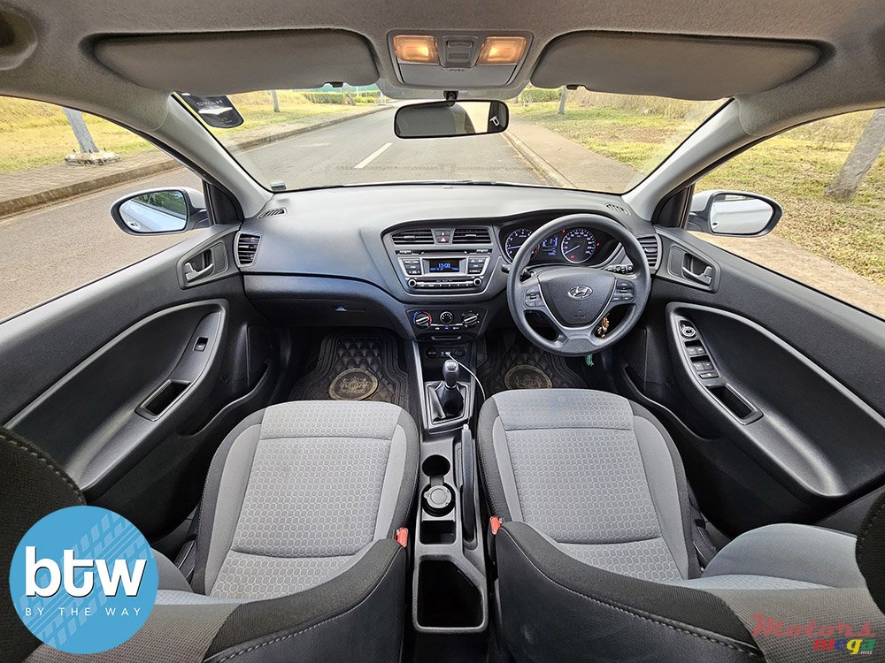 2017' Hyundai i20 photo #7