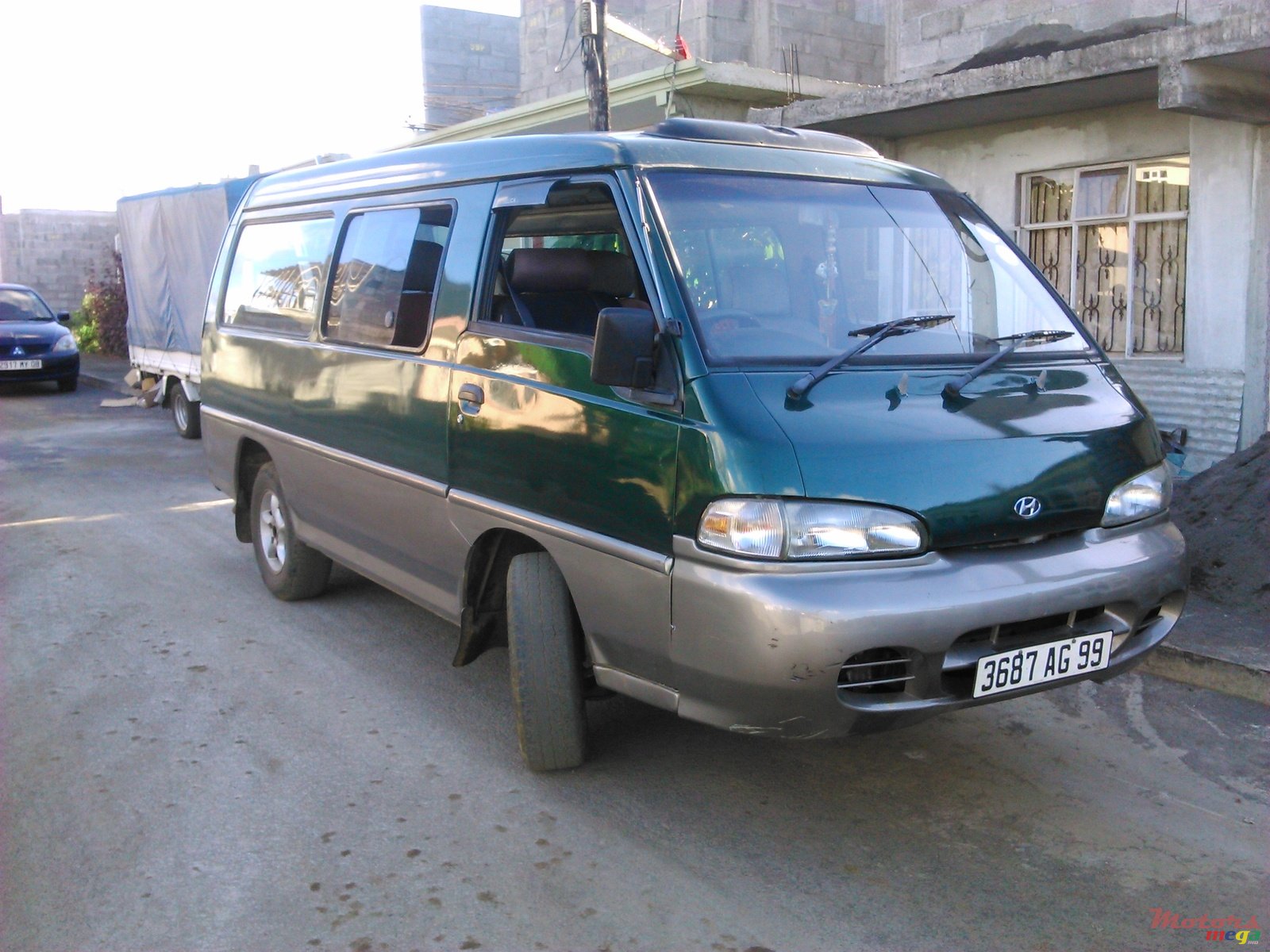 1999' Hyundai photo #1