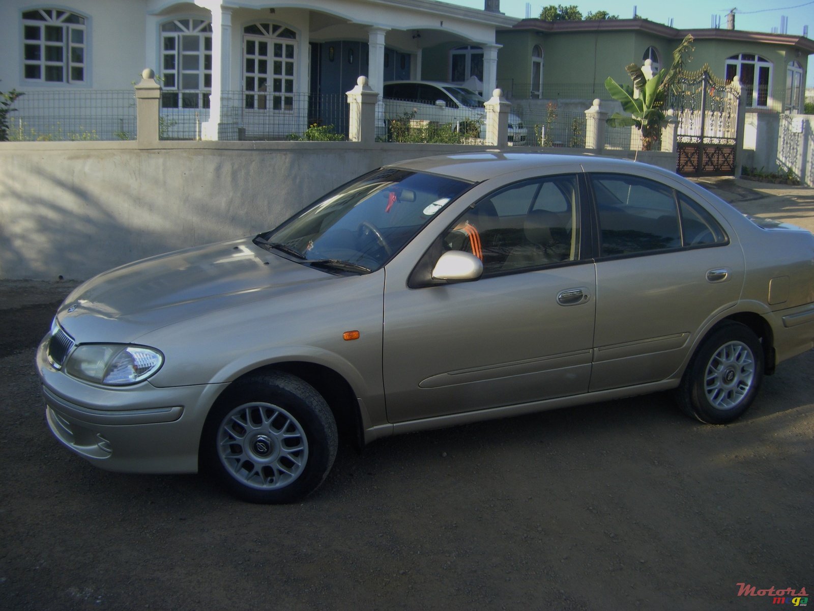 2003' Nissan Sunny photo #6