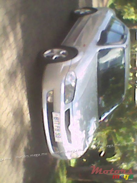 1999' Mazda 323 glx photo #5