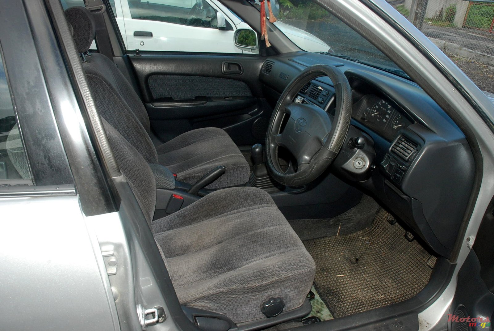 1996' Toyota Corolla photo #3