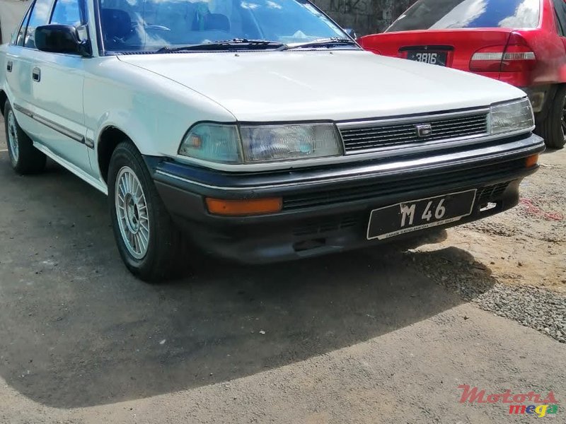 1989' Toyota Corolla photo #4