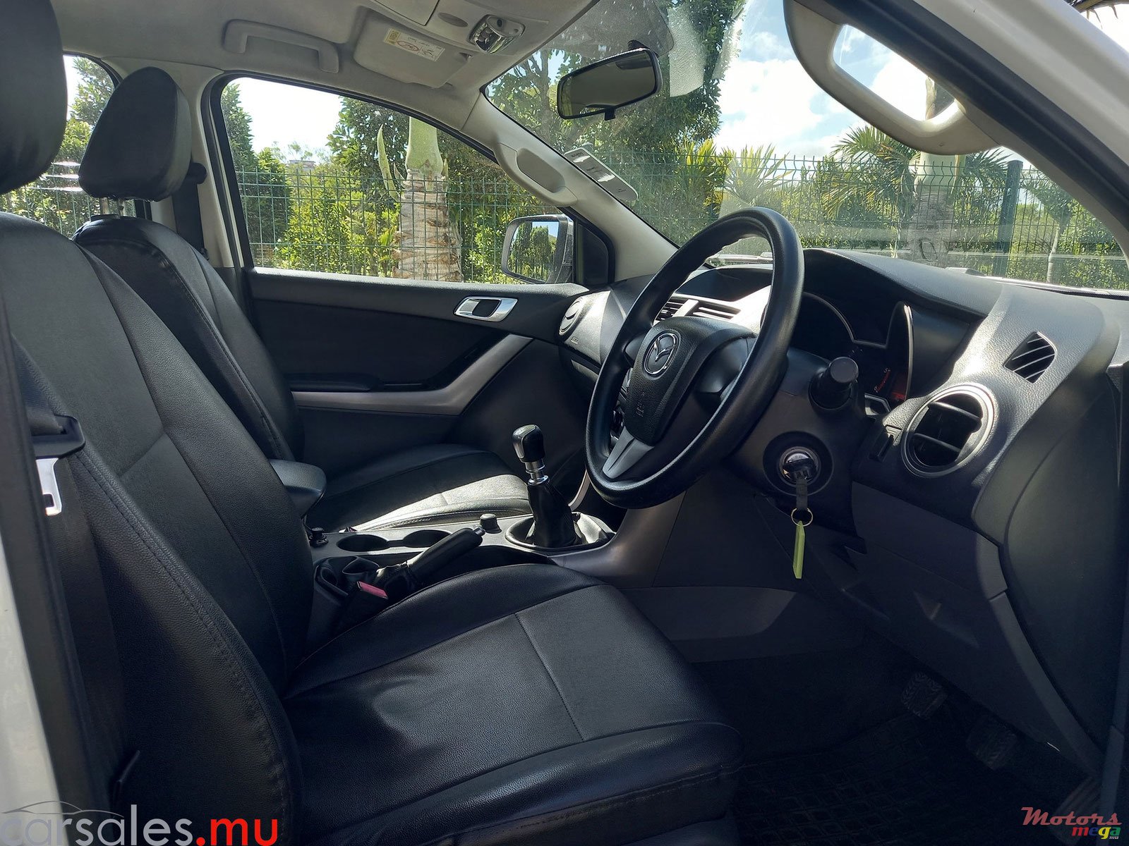 2020' Mazda BT-50 2.2 4x4 photo #6