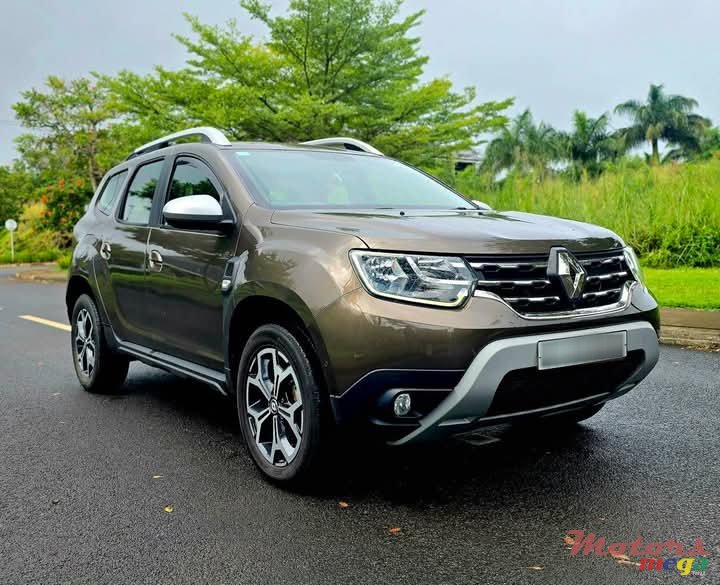 2022' Renault Duster Intens Turbo photo #1
