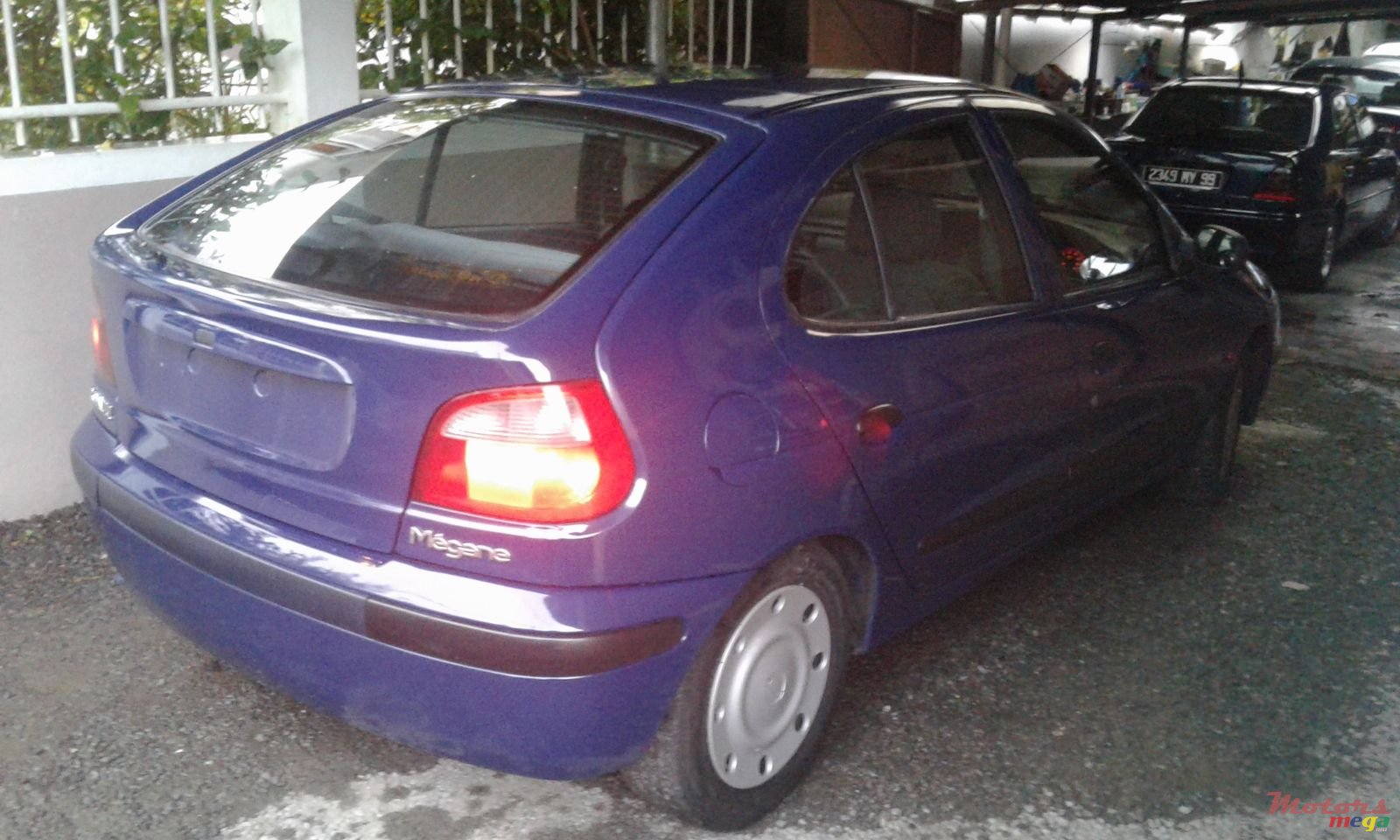 2000' Renault Megane photo #2