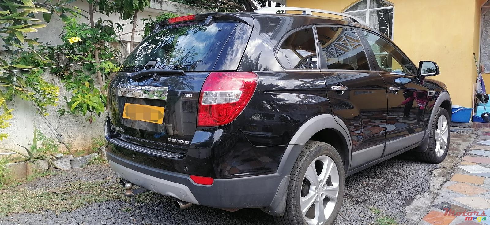 2012' Chevrolet Captiva photo #2