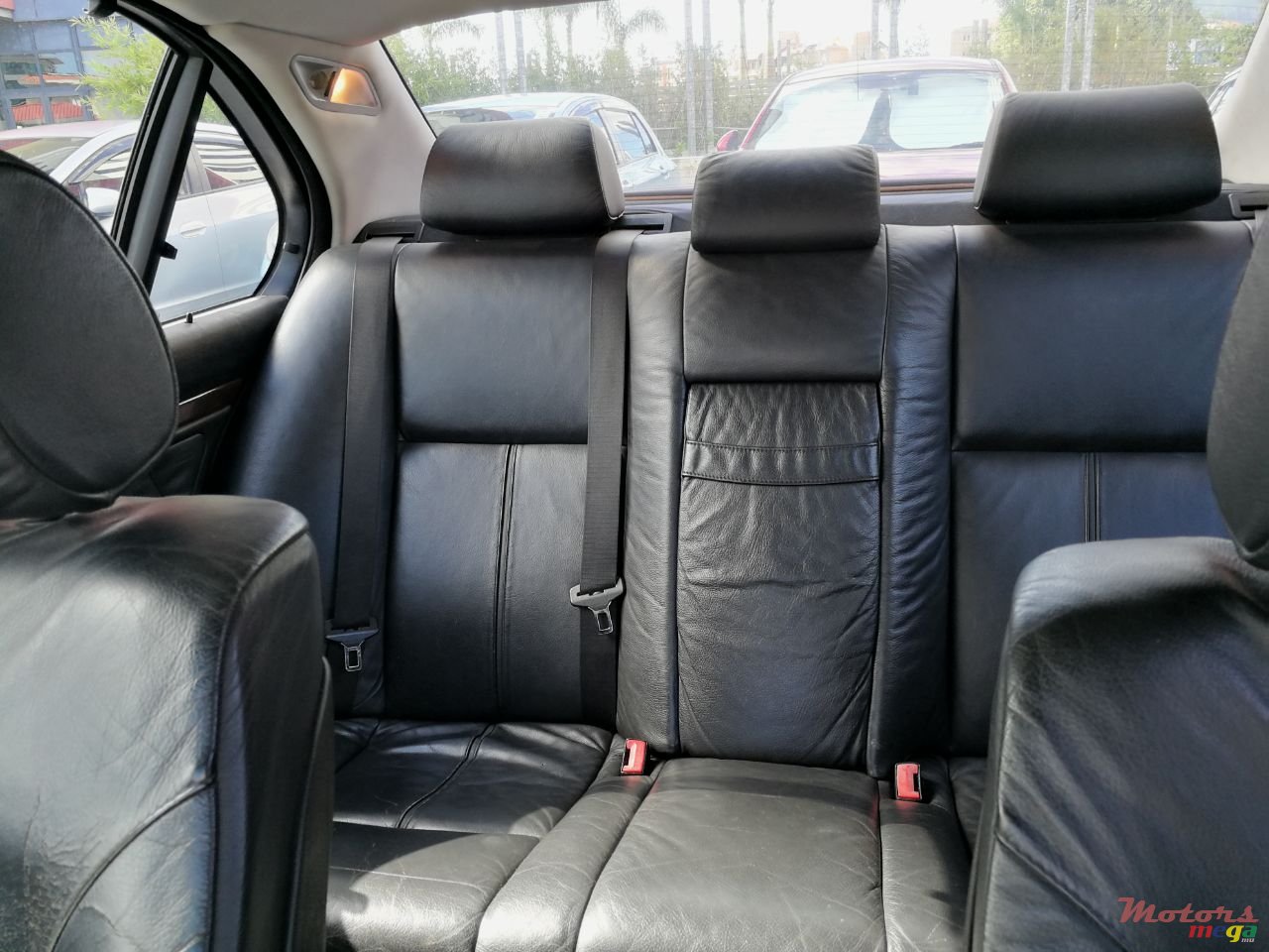 2003' BMW 525 photo #6