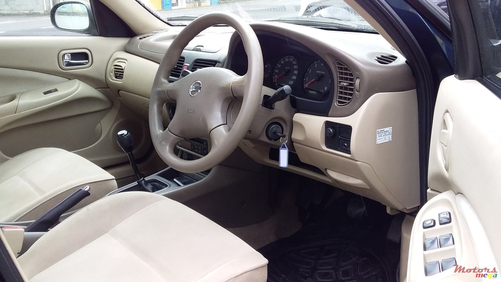 2003' Nissan Sunny N17 photo #3