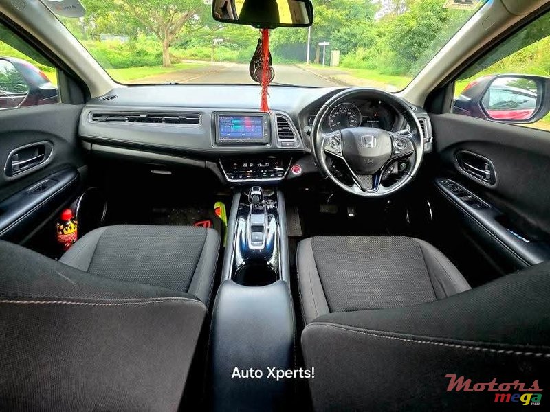 2018' Honda Vezel Facelift photo #5