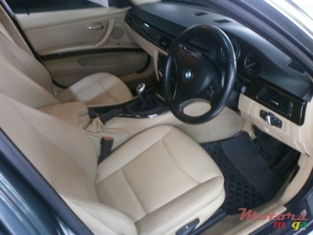 2010' BMW i photo #7