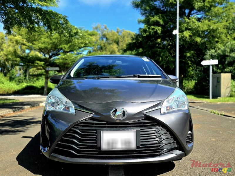2019' Toyota Vitz photo #1