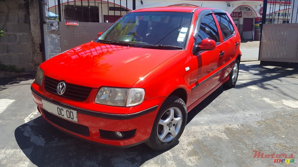 2000' Volkswagen Polo photo #1